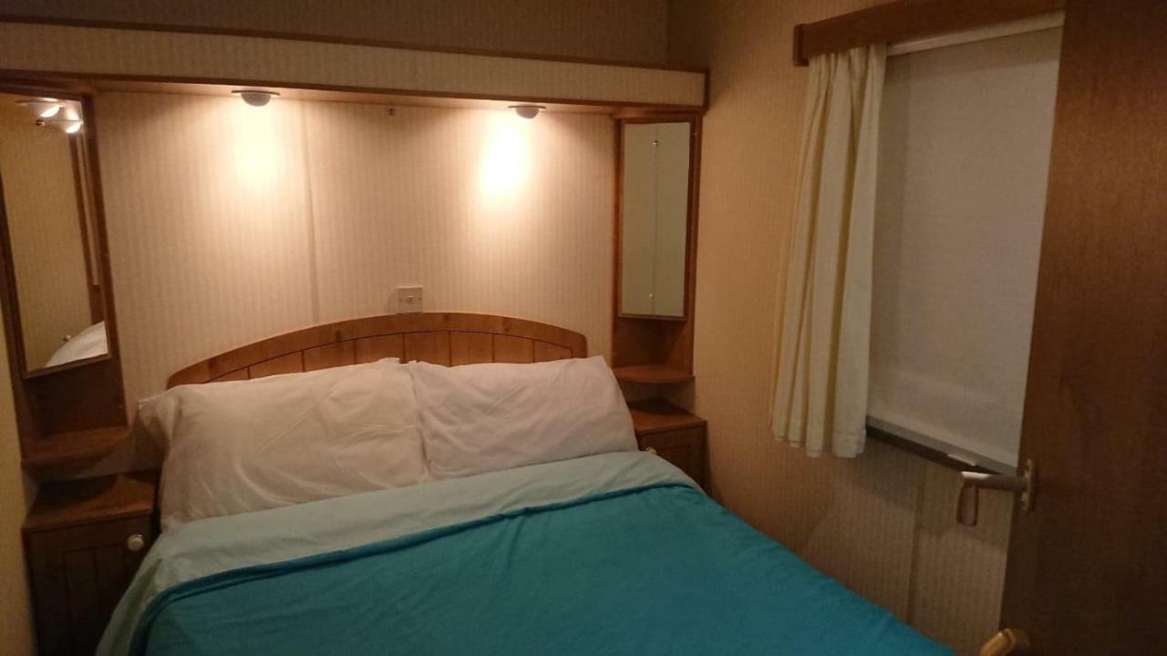 Mobile Home In Frejus, South Of France Esterno foto